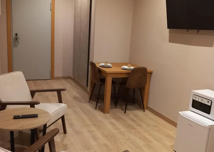 Aparthotel Montcada
